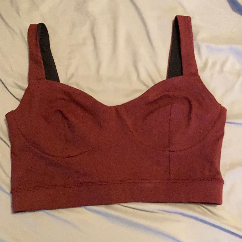 Sports Bra/ Cropped Workout Top